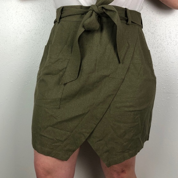 Madewell Dresses & Skirts - Madewell portside SILK pocket tie waist skirt Sz10